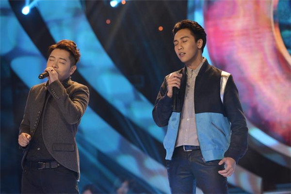 陈乐基挑战经典 《遥远的她》获网友热评_综艺_央视网(cctv.com)