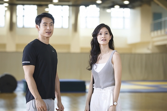 《High5制霸青春》优酷曝片花 男团化身灌篮