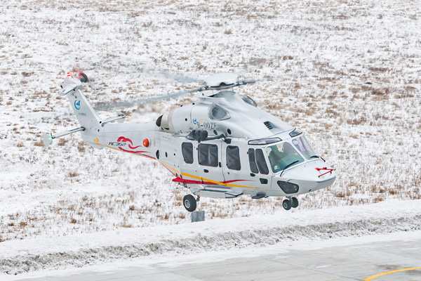 Helic&oacute;ptero para 16 pasajeros hecho por China y Francia realiza su vuelo inaugural en Harbin