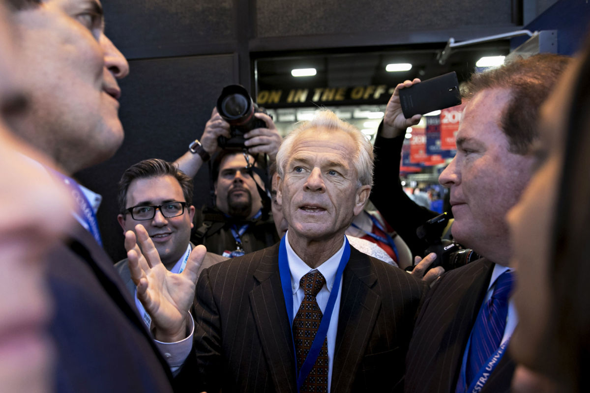 Peter Navarro al Consejo de Comercio