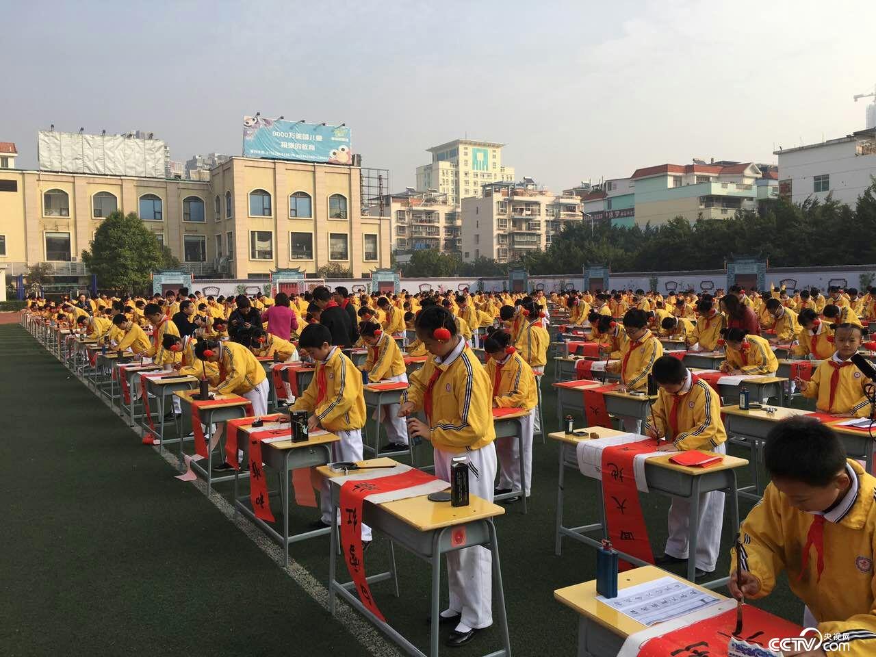 春联来了 --走进江西赣州书写活动_书画_央视网