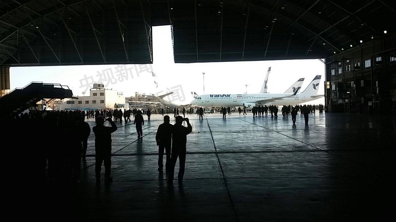 37年以来伊朗首次从国外购买新客机(图)_新闻