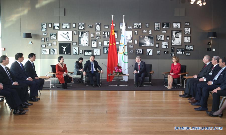 El presidente de China, Xi Jinping, se reuni&oacute; hoy en Lausana con el presidente del Comit&eacute; Ol&iacute;mpico Internacional (COI), Thomas Bach. (Xinhua/Yao Dawei)