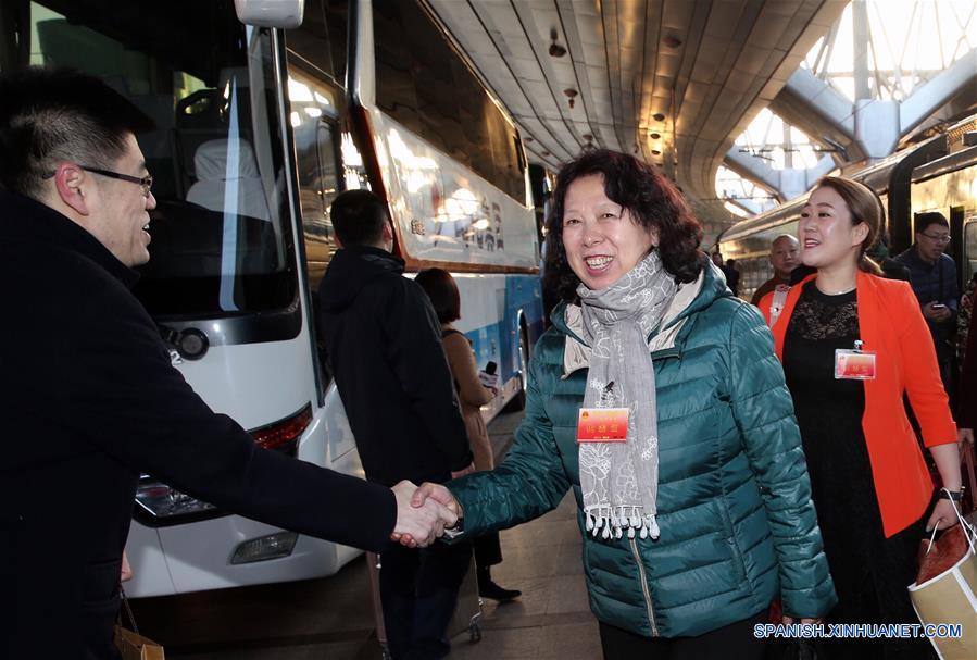 Los diputados de la provincia nororiental de Heilongjiang fueron los primeros en llegar a la capital. (Xinhua/Jin Liwang)