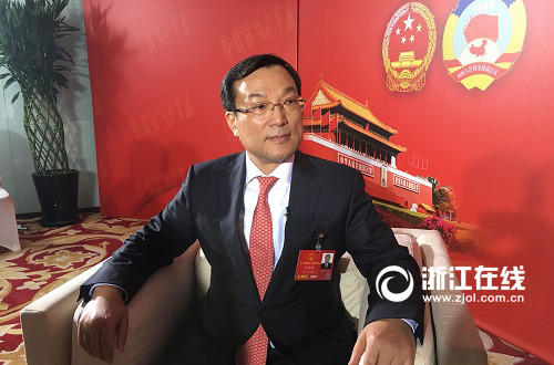 diputado de la APN y alcalde de Hangzhou, Zhang Hongming