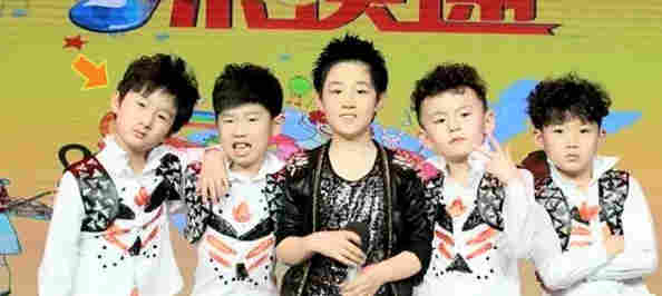 老照片新自己 三年为音乐快递小王子带来什么