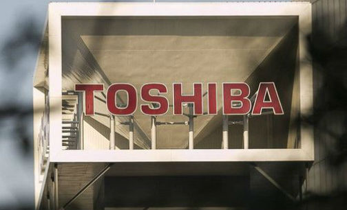 Foxconn Technology Group is reportedly planning to bid up to US$27 billion to acquire Toshiba