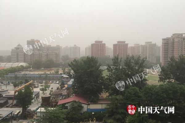 北京今天大风扬沙中迎来立夏 周末天气转好气温超30℃