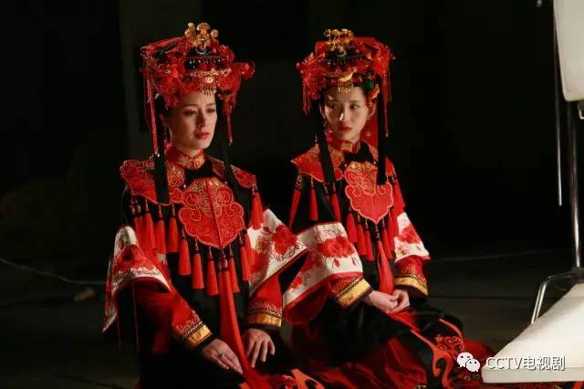 ���̴�������һ�Ȳ���ϸƷ���롶Ů���졷