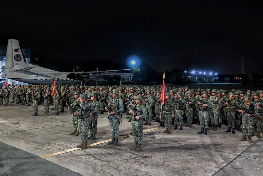 菲律宾马拉维危机:更多外籍恐怖分子在交火中