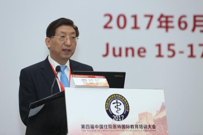 医师培训郑州_规范医师培训收入太低