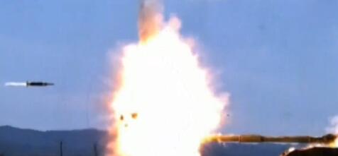 拦截弹成功拦截来袭导弹