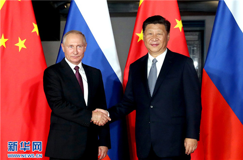 9月3日，国家主席习近平在厦门会见来华出席金砖国家领导人第九次会晤和新兴市场国家与发展中国家对话会的俄罗斯总统普京。 新华社记者 刘卫兵 摄