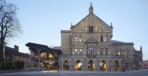 约克皇家剧院邀请非剧院观众参与演出排期策划