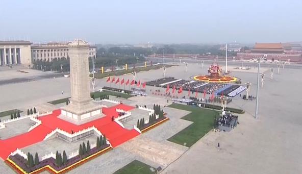 烈士纪念日向人民英雄敬献花篮仪式在京隆重举