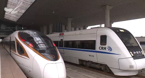 全国铁路28日调图 "复兴号"动车组列车亮相厦门_中国汽车时报网