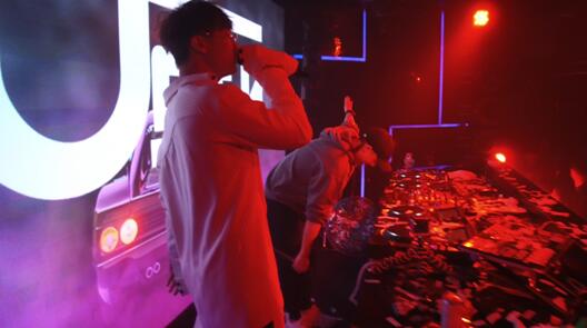 李聪LiCong X DJ Unity新歌首发演 出现场火爆空前