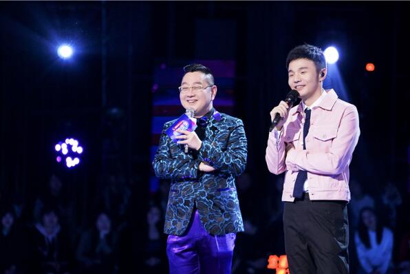 浩教伊一弹吉他尽显绅士品格 《无限歌谣季》