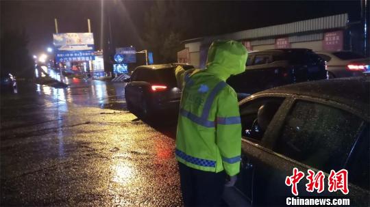 今年登陆中国首个台风行径诡异目前未造成重大损失