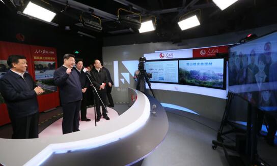 与党和人民同呼吸 与时代发展共进步