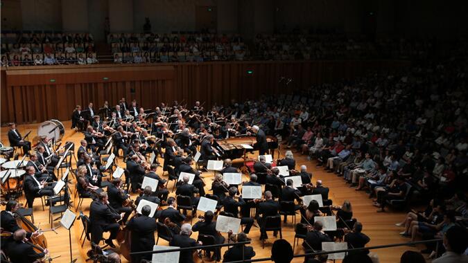泰米尔卡诺夫携圣彼得堡爱乐再登国家大剧院