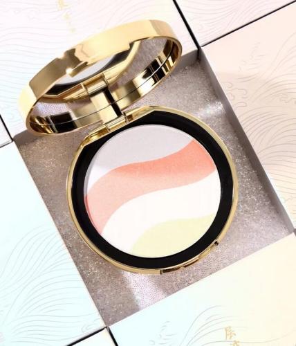 宫斗升级？故宫淘宝彩妆停产 故宫文创馆口红发货