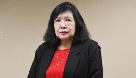 台湾文化部门负责人郑丽君遭资深女艺人掌掴