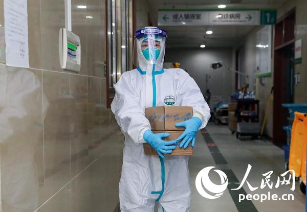 【返岗】中南医院4名医护人员治愈后返岗