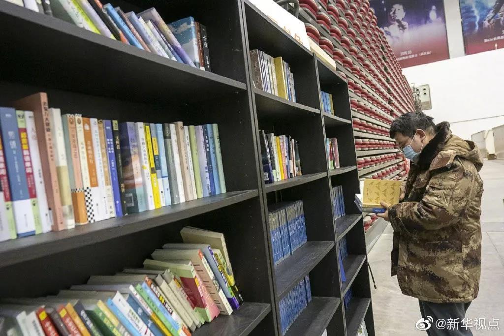 [患者]这，就是打不垮的武汉人！