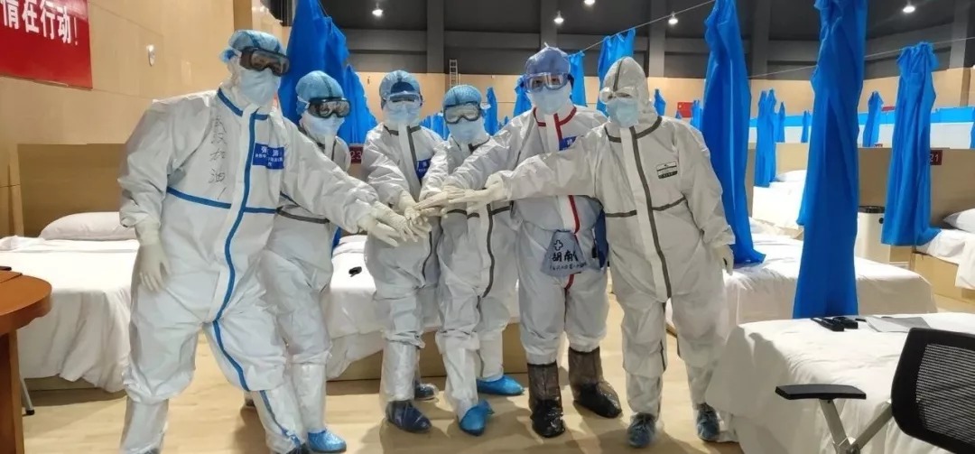 『医疗队』【你有多美】进舱了，加油干！ | 国家中医医疗队一线抗疫实录