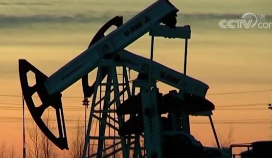 「崩盘」历史性崩盘，“负油价”来了！背后原因竟是“无处安放” 接下来油价怎么走？