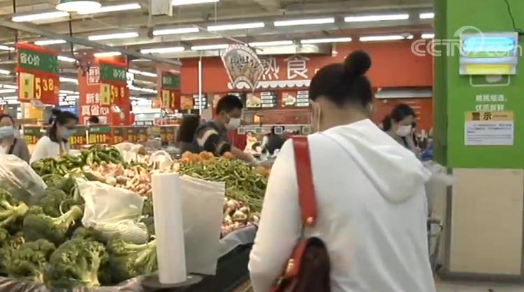 「湖北武汉」“武汉消费券”发放后的第一个周末 有烟火气的武汉掀起玩购小高峰