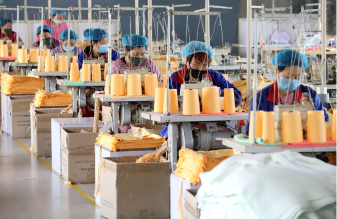 『河北』河北灵寿：外贸企业生产忙