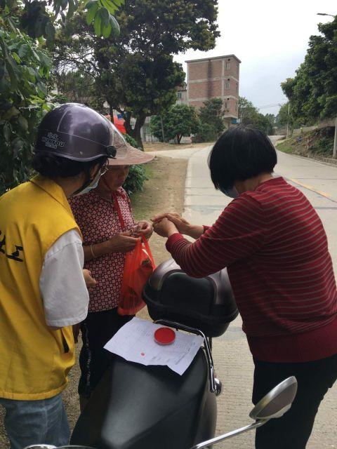 社工|党员社工：社区抗疫中的“硬核”力量