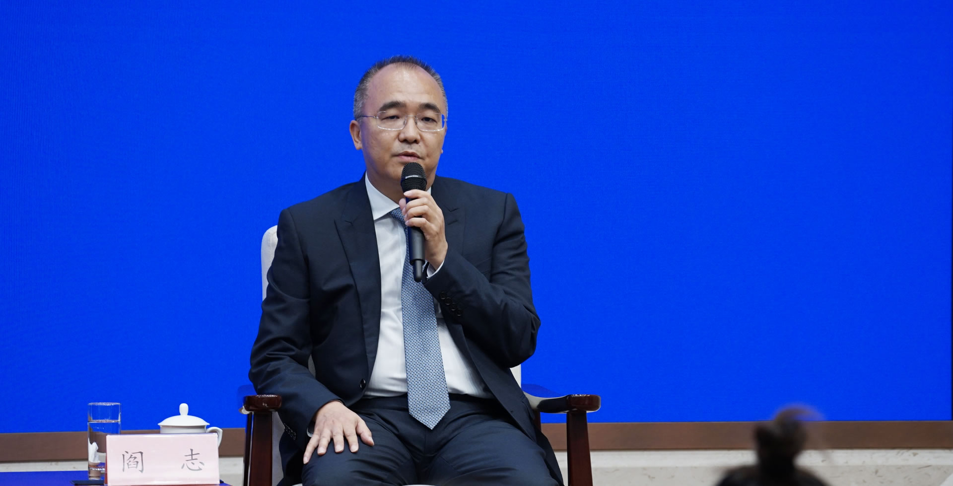 爱国|一个企业或一个人连自己家乡都不爱 就不能指望爱别的什么