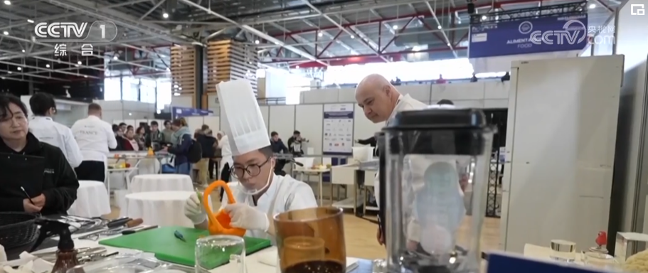 【弘扬工匠精神】郑云海：刀下生花_点“食”成金 图1