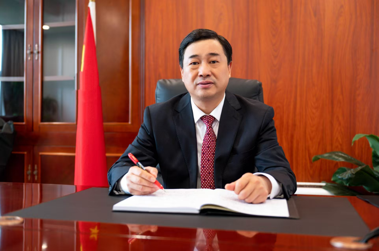 广州职业技术大学校长马仁听