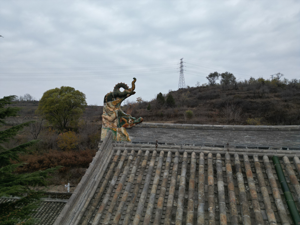 屋頂琉璃