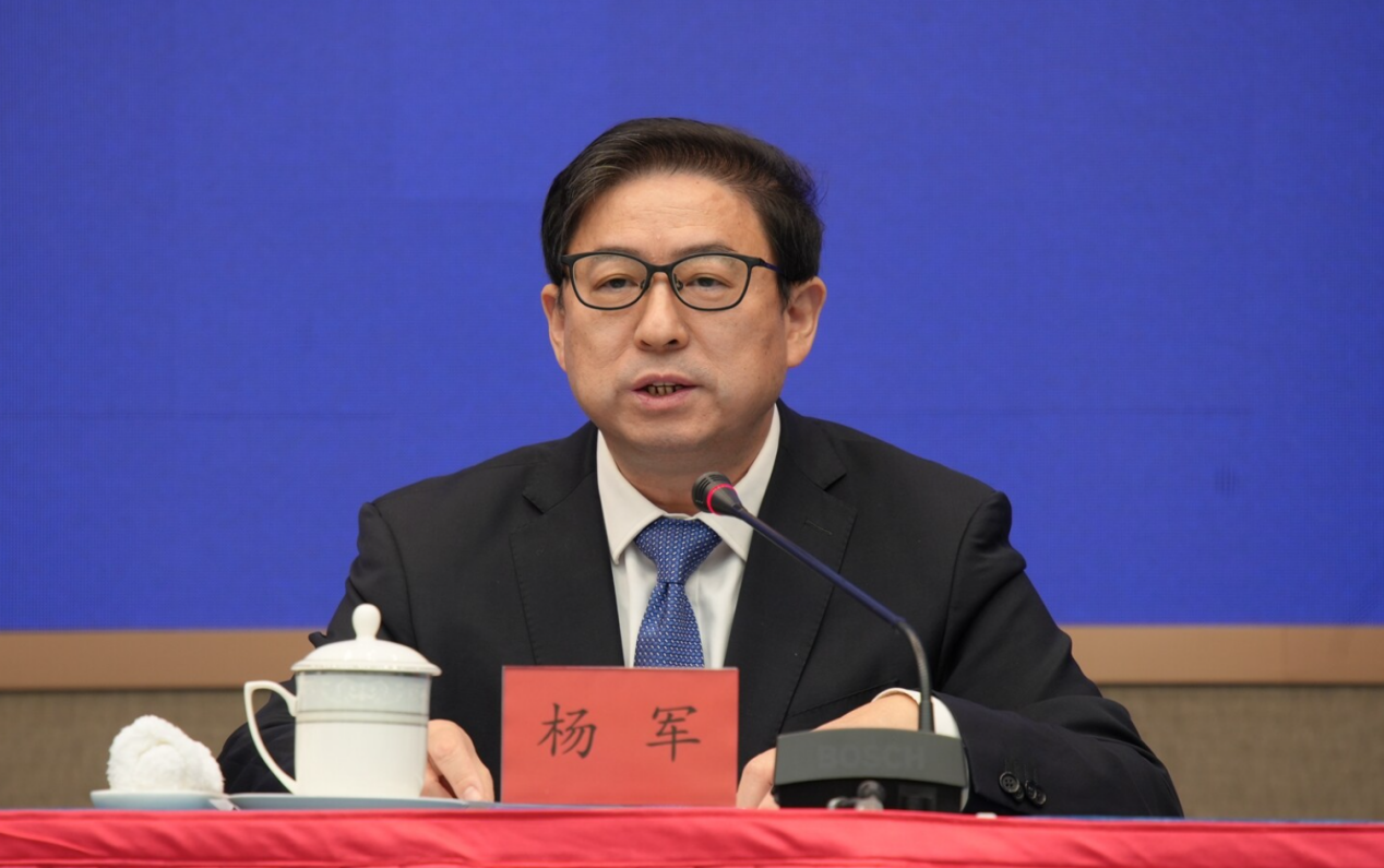 广东省科技厅副厅长杨军。