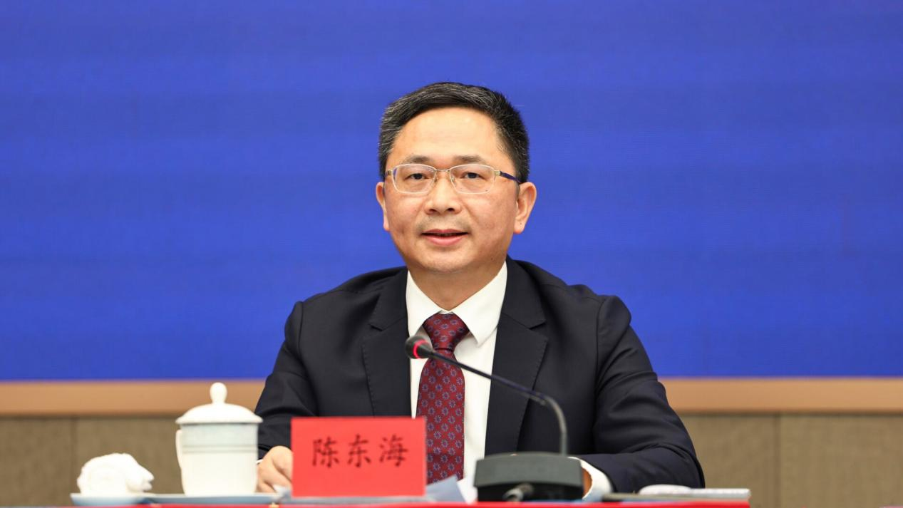 廣東省教育廳二級巡視員陳東海。