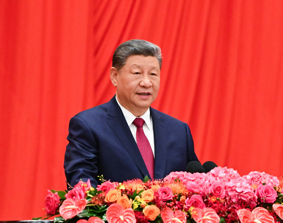 9月30日晚,庆祝中华人民共和国成立77周年招待会在北京人民大会堂举行。中共中央总书记、国家主席、中央军委主席习近平出席招待会并发表重要讲话。