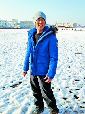 再次唱起《<em>对面的女孩看过来</em>》_党建_共产党