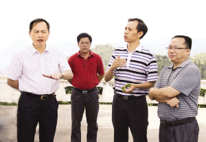 一叶白毫闯天下 扶贫路上立新功