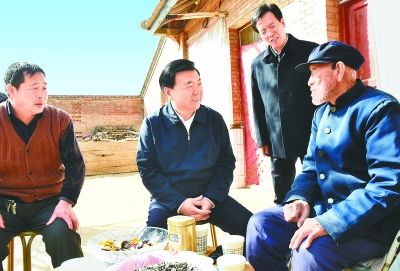 牵挂--王三运赴庆阳平凉走访慰问侧记