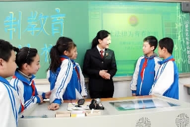 检察红<em>马甲</em>在<em>行动</em>_党建_共产党员网