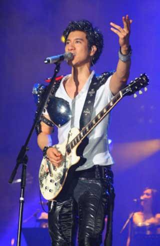 Lee&nbsp;Hom&nbsp;to&nbsp;sing&nbsp;in&nbsp;Quanzhou&nbsp;city