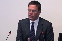 James Murdoch&acute;s appearance at media ethics inquiry 