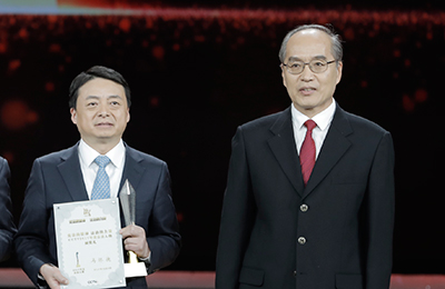 CCTV年度法治人物:陈昶屹、