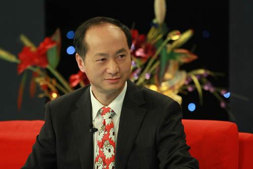 张伟：谢谢。