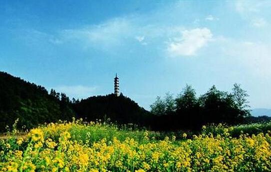 云鸿塔--孝丰县的标志 千年古城的骄傲